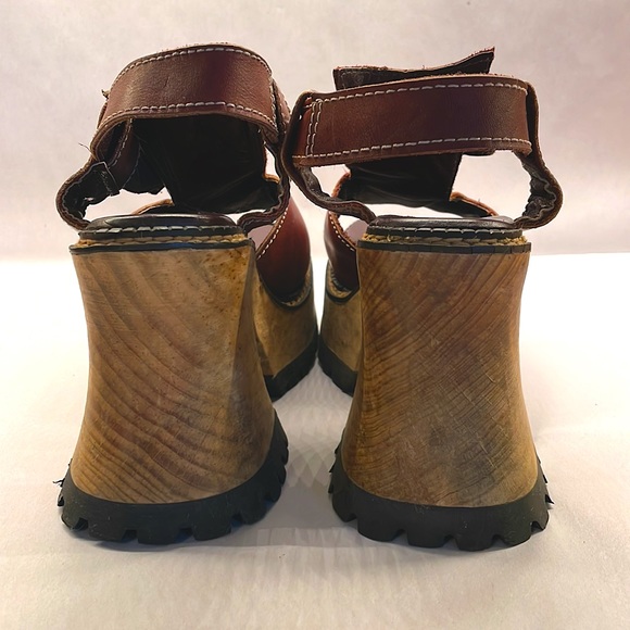 Sold-London Underground Chunky Wood Heel Platform Brown Leather Sandals Vintage - Picture 3 of 14